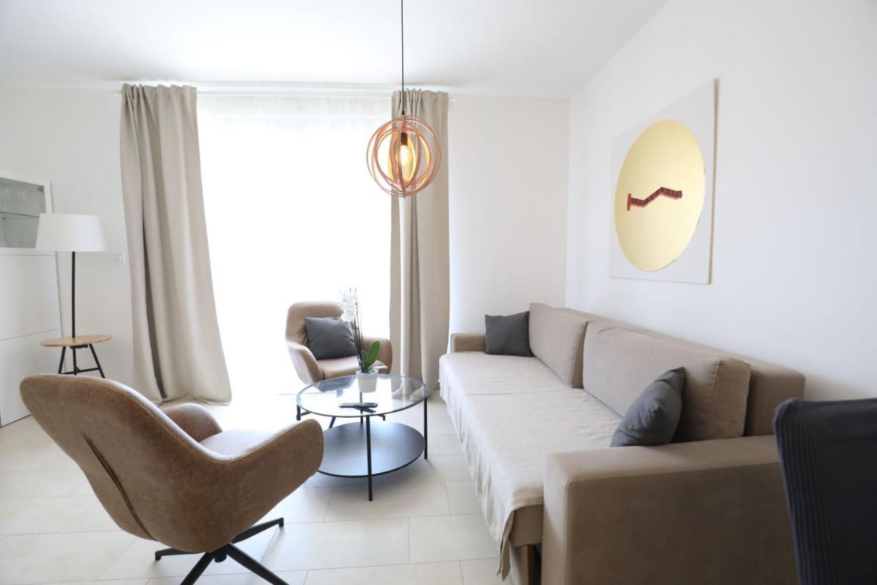 Smil'E Apartments Vodice Buitenkant foto